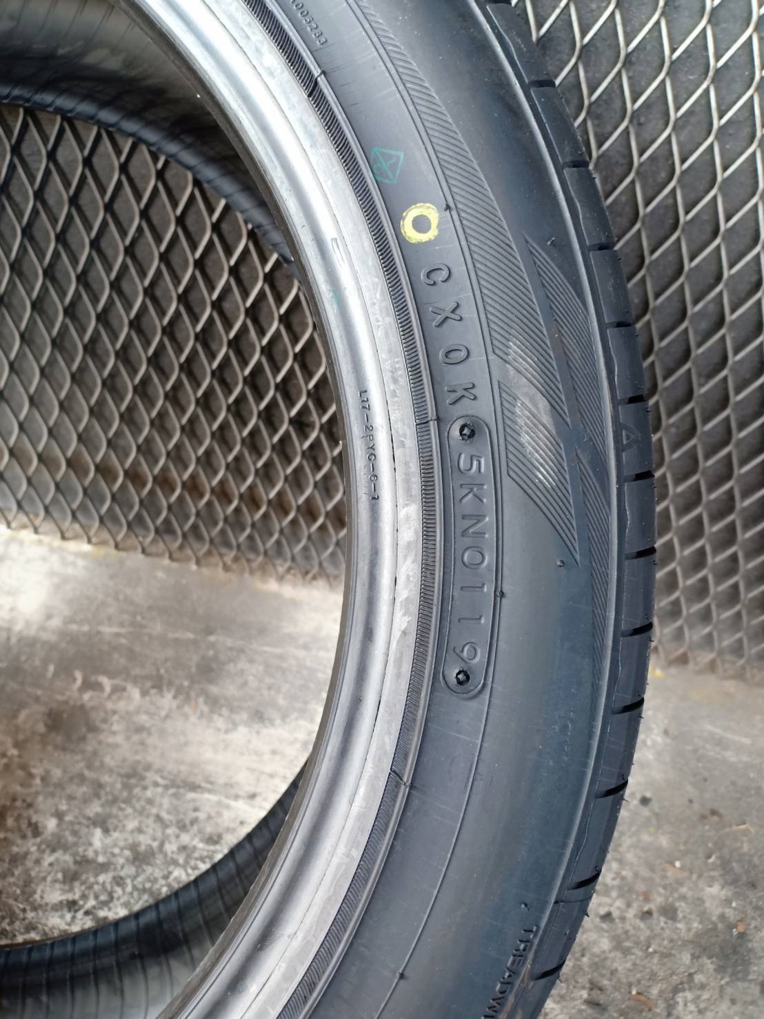 ยางใหม่ปี19 TOYO C1S 215-45-17 ราคาถูก