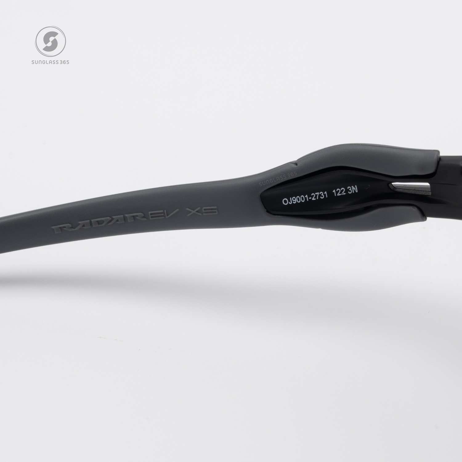 Oakley OJ9001-27 RADAR EV XS PATH Matte Black Prizm Ruby