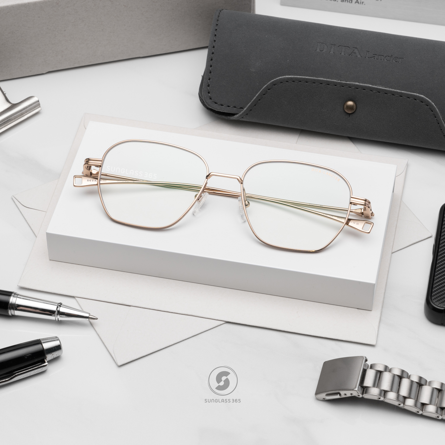 แว่นสายตา DITA LANCIER DLX123 A 01 with Blue Control Lens
