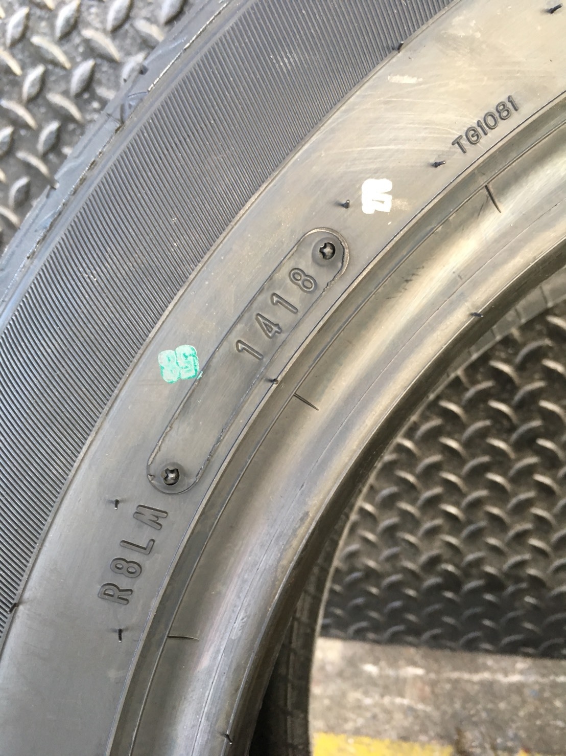 DUNLOP SP270 215-55-17 ปี18