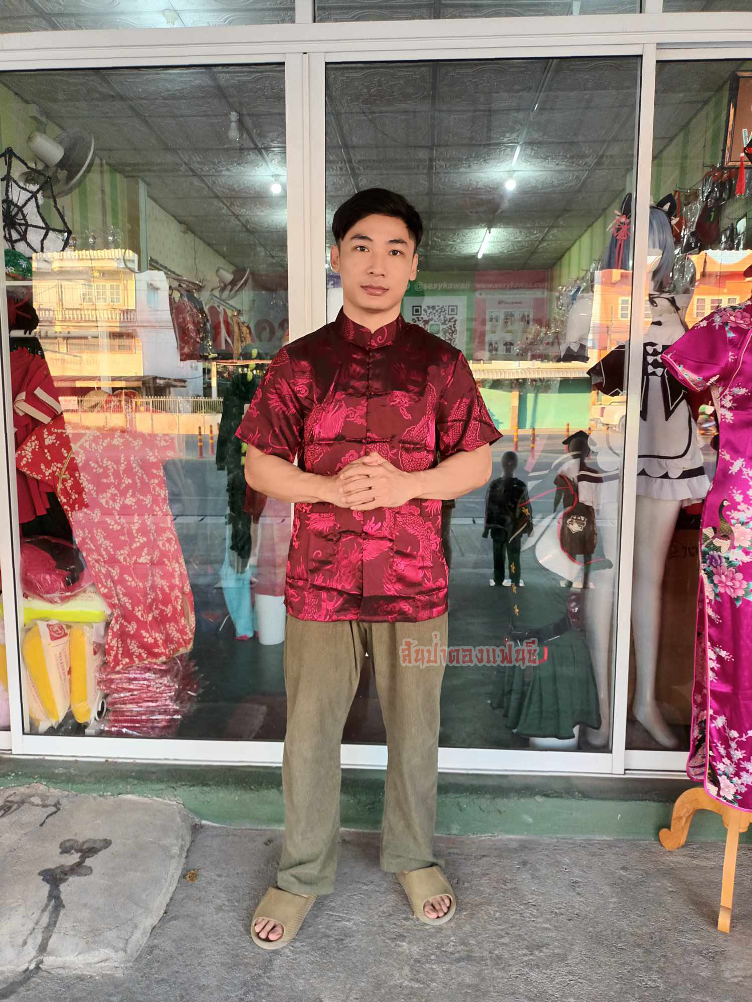 เสื้อตรุษจีนผู้ชาย เสื้อตรุษจีนผู้ใหญ่ เสื้อจีนโบราณสีแดงเข้ม