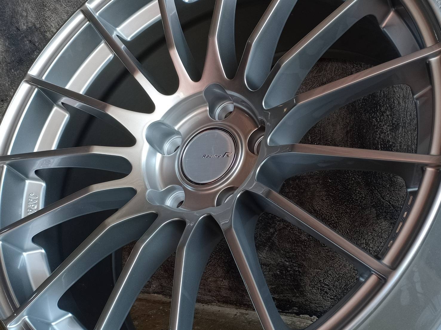 TKRS5 RS05RR 18X8.5 5X114.3 ต้องการส่วนลดราคาพิเศษ กรุณาสอบถาม