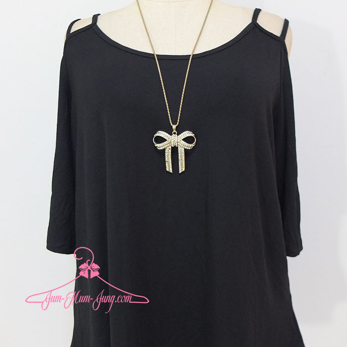 *อก54-56นิ้ว*เสื้อคนอ้วนโชว์ไหล่แต่งสายคู่ผ้ายืดเรย่อนเนื้อดีสีดำ สวยเก๋น่ารักมากๆค่ะ