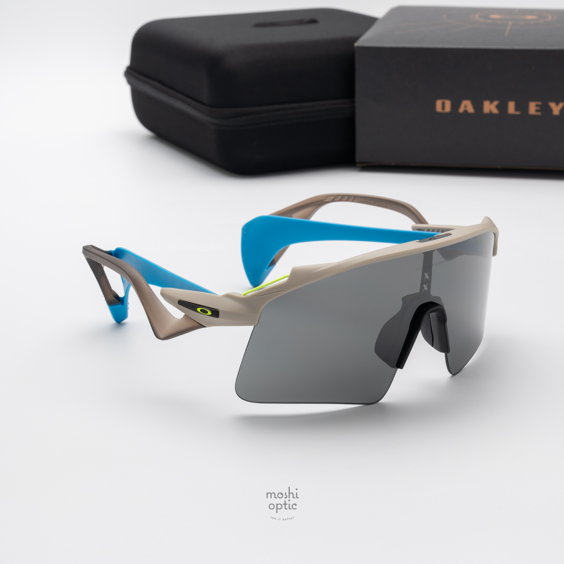 OAKLEY STUNT WING OO9519-03 Matte Sand Prizm Black