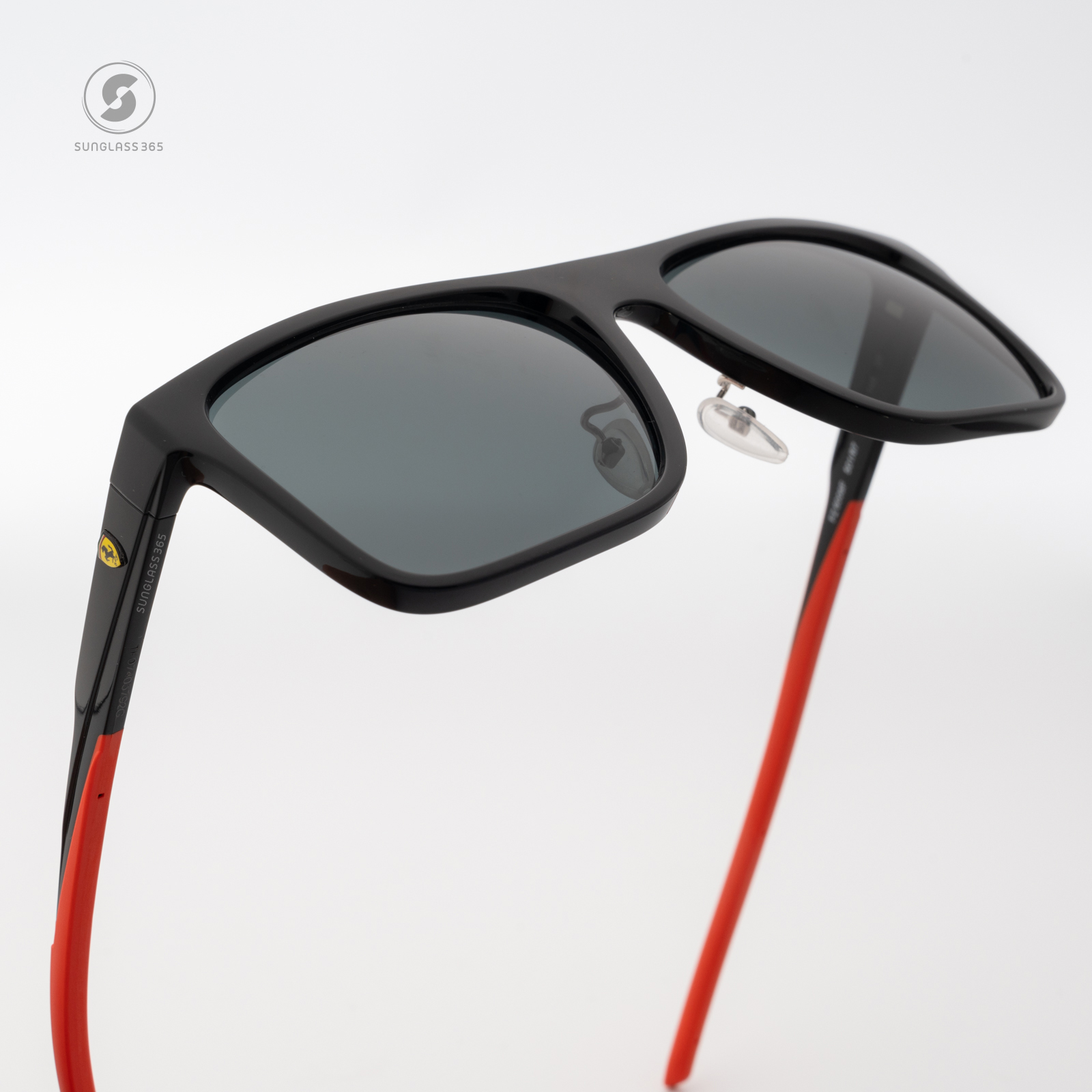 แว่นกันแดด Scuderia Ferrari FZ6006F 501/87