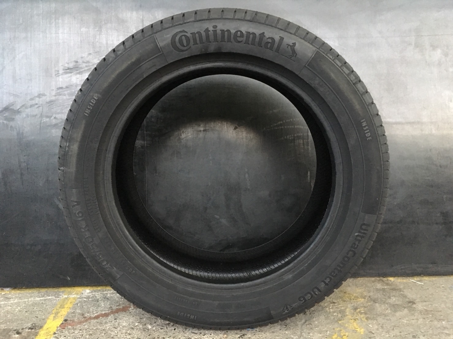 CONTINENTALULTRA CONTACT UC6 205/50-16 เส้น 2750 ปกติ 3500 ปี18
