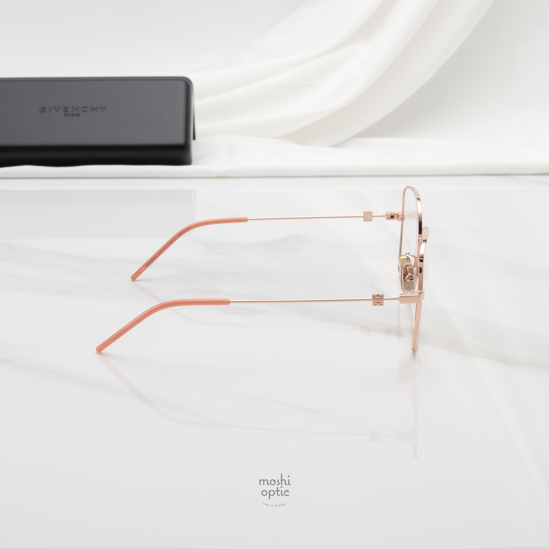 แว่นสายตา Givenchy GV50067U 028