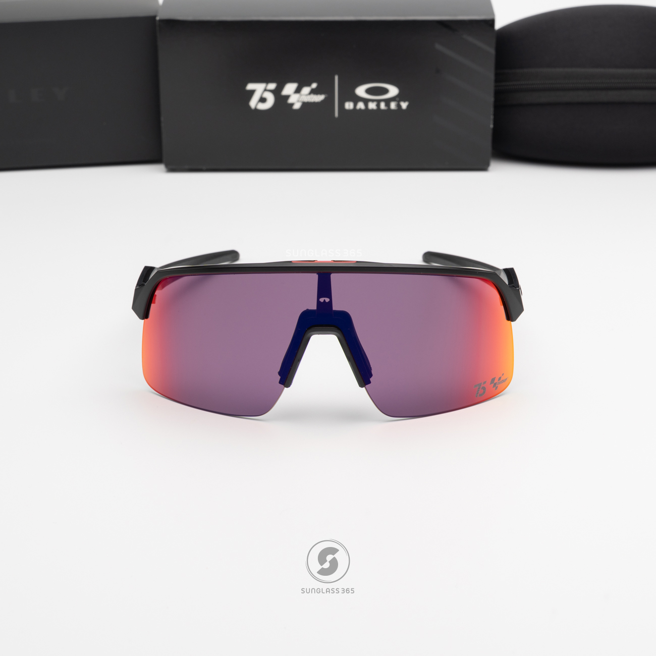 OAKLEY OO9463A-62 Sutro Lite(A) Moto GP Collection Matte Black Prizm Road