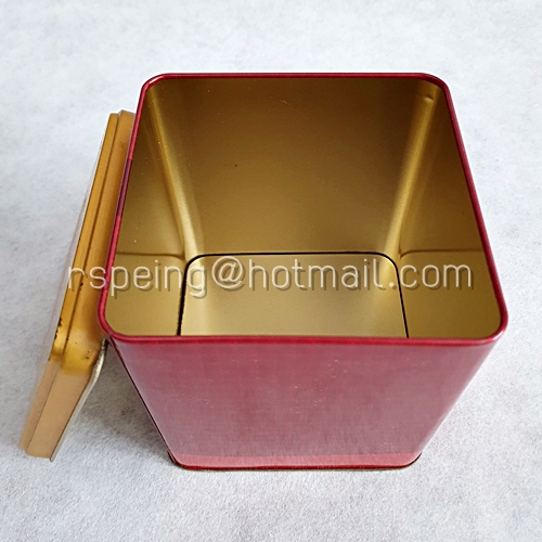 กล่องขนมไหว้พระจันทร์สีแดง ฝาสีทอง เชียงการีลา