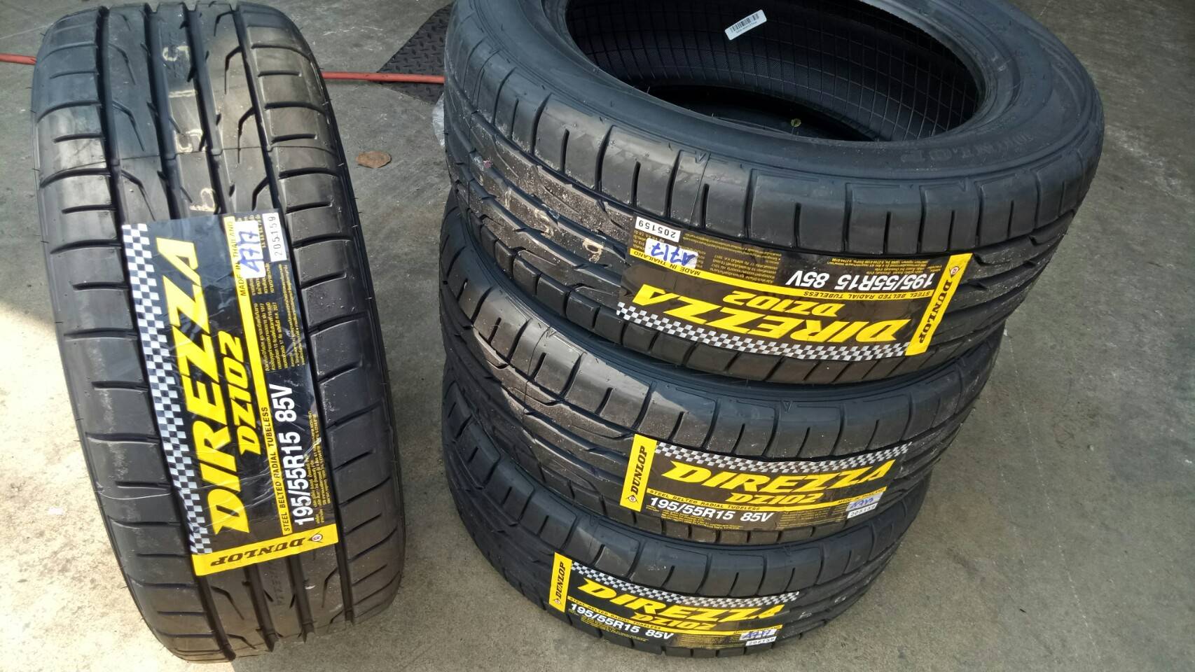 DUNLOP DZ102 195/55R15 ซื้อ2แถม2 บริการ ติดตั้ง ฟรี