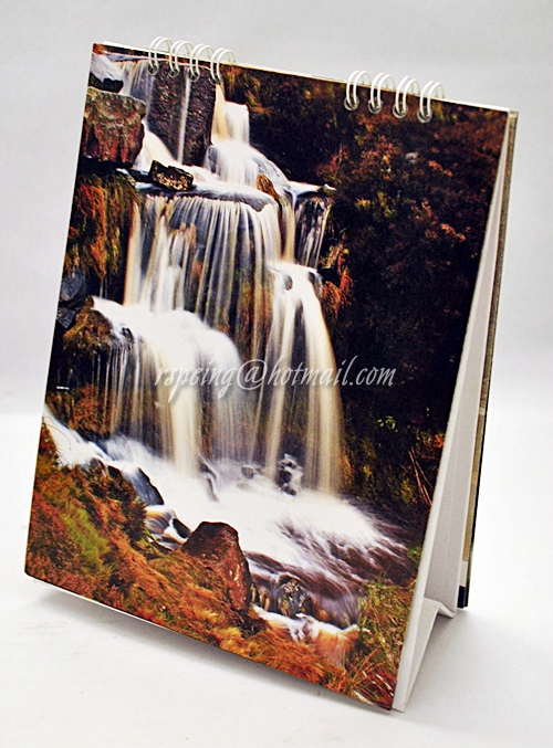 ปฏิทินตั้งโต๊ะ NTT Communications 2557 (2014) ธรรมชาติสวยงาม