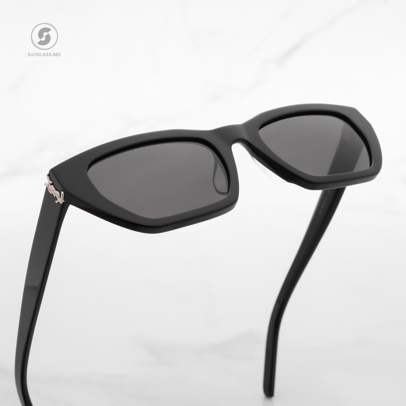 แว่นกันแดด YVES SAINT LAURENT SLM127F 001