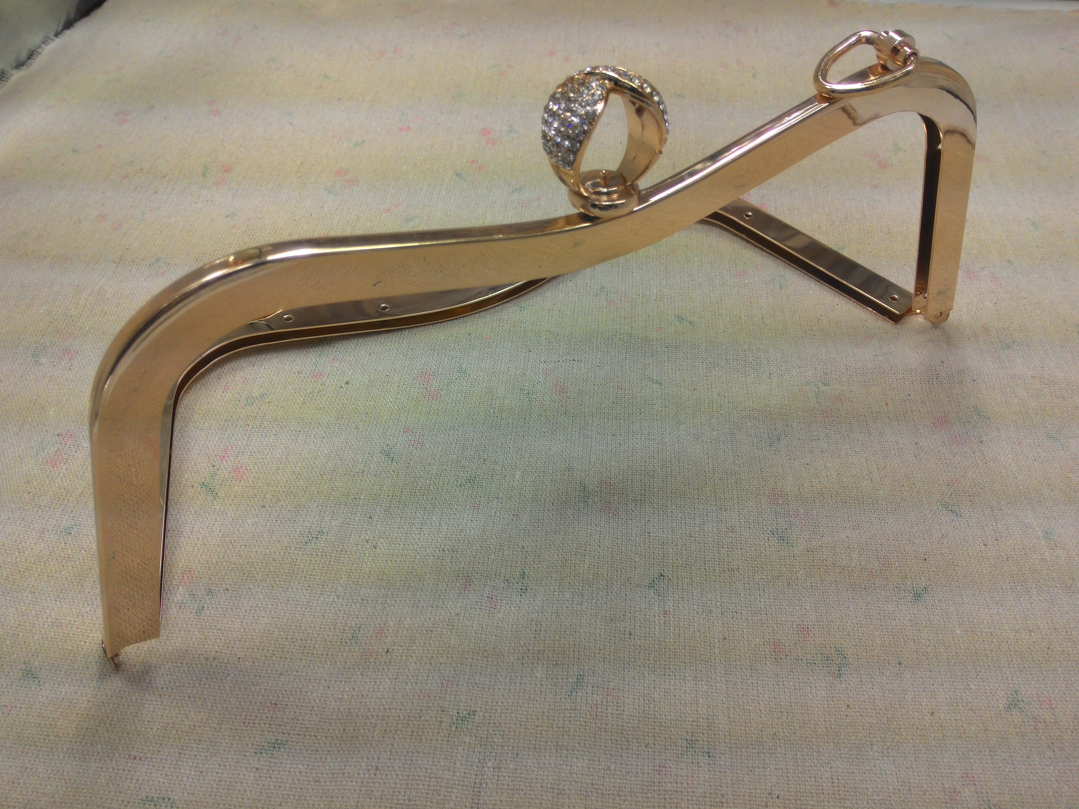 ปากกระเป๋าปิ๊กแป๊กหัวแหวน ทอง