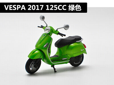โมเดลรถ มอเตอร์ไซค์ vespa gts 1:18 green