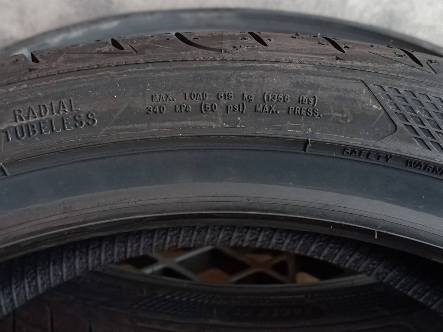 GOODYEAR 255/30R19 EAGLE F1 ASYMMETRIC