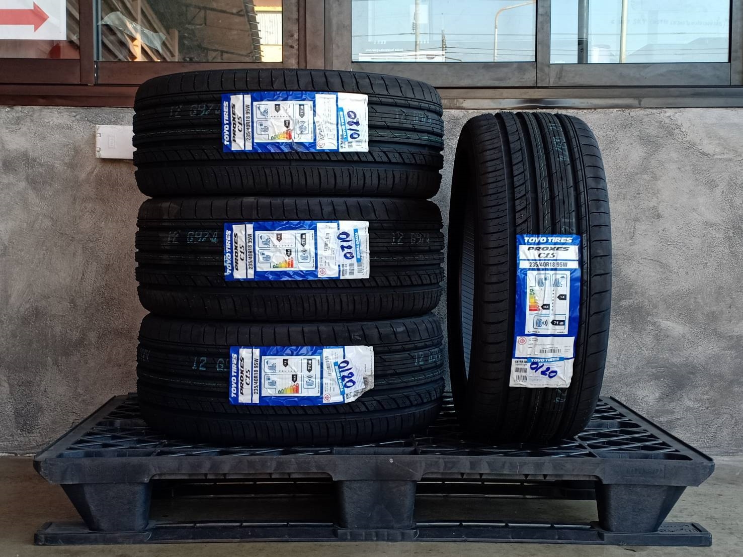 TOYO PROXES C1S 235/40R18 ปี20