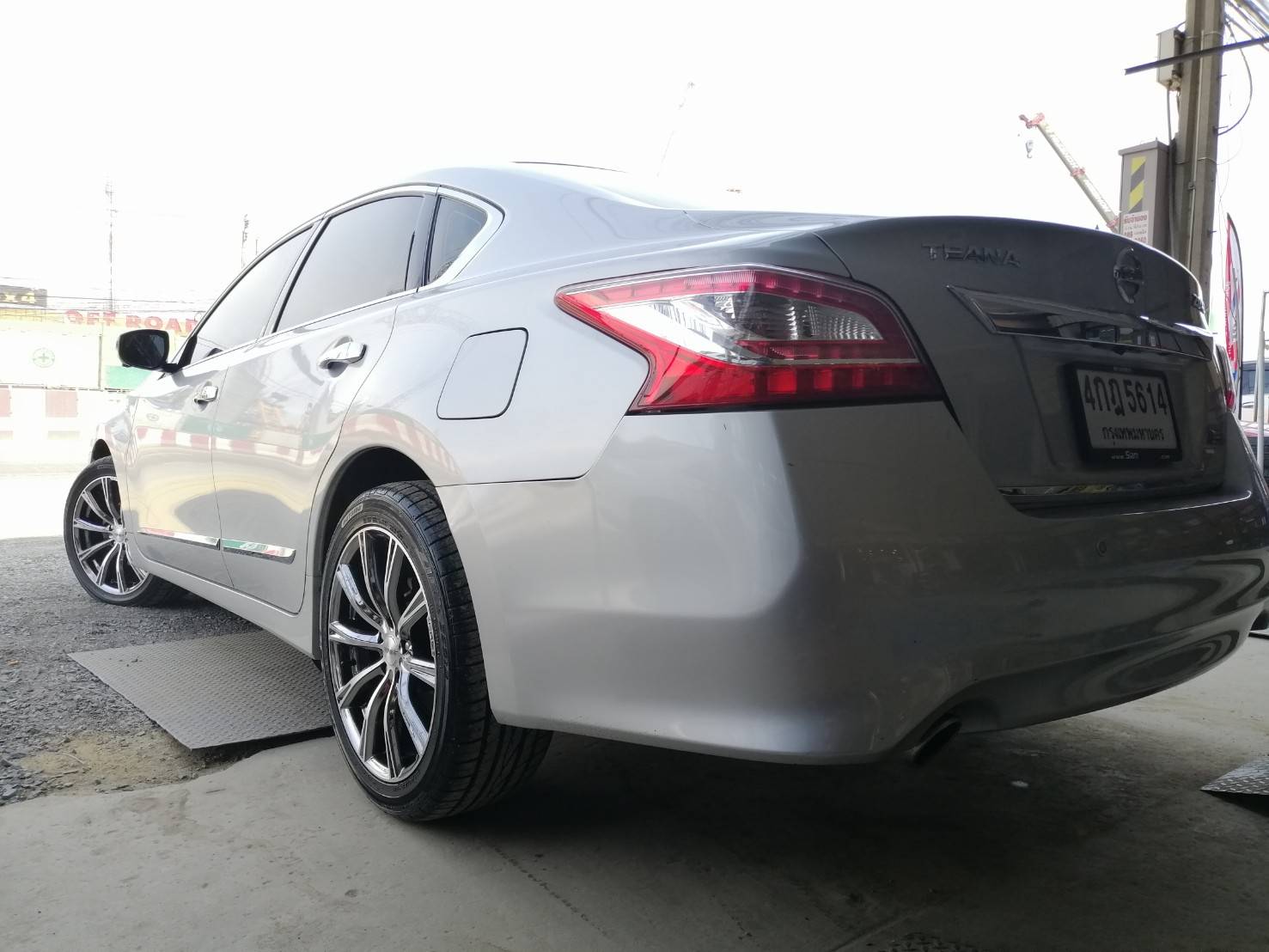 ล้อแท้ตัวใหม่ VERNADI MT019 ขอบ18 ราคาถูก