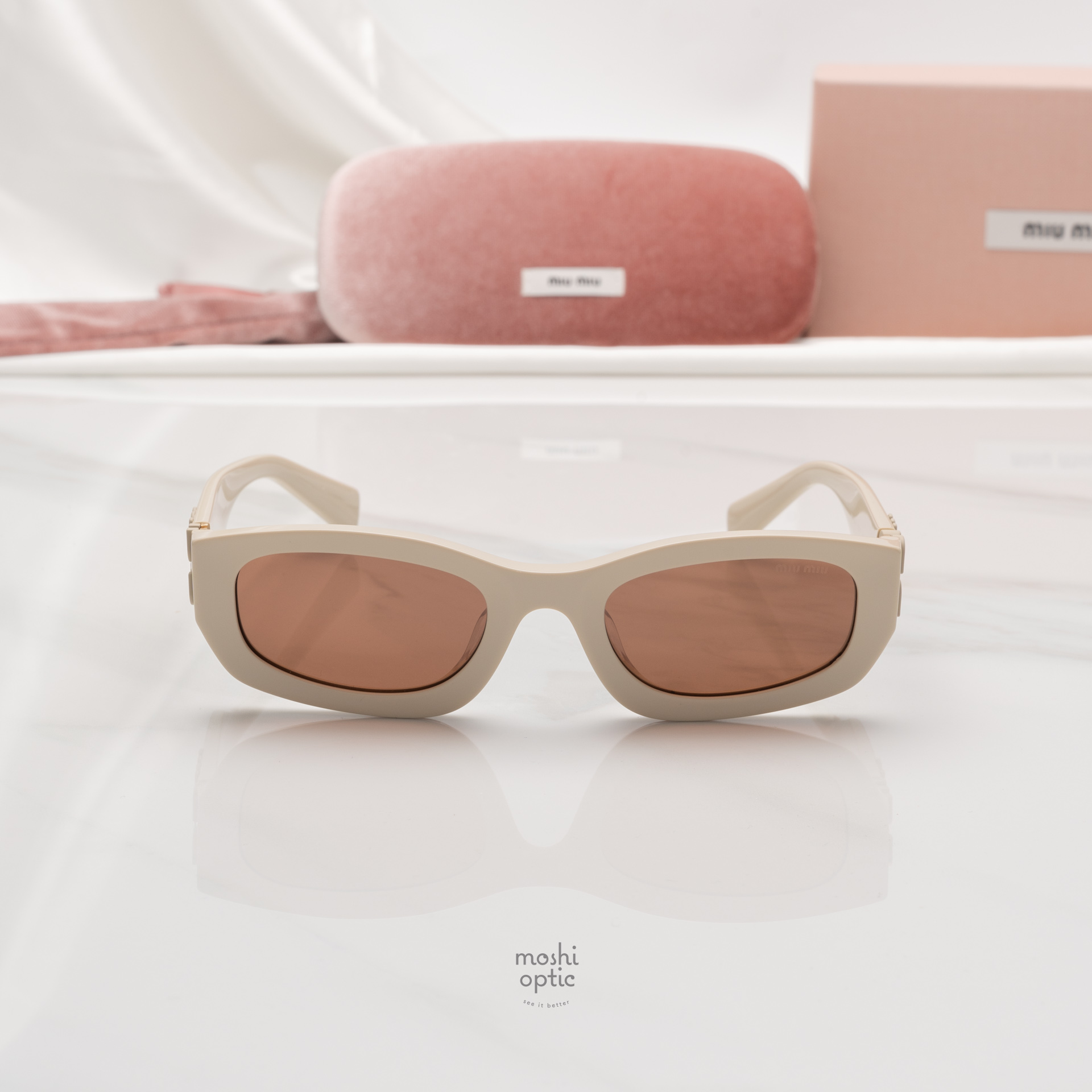 แว่นกันแดด Miu Miu MUB04SF 21D90Q