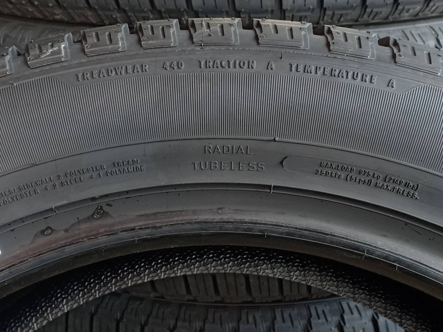 GOODYEAR 265/50R20 EFFICIENTGRIP SUVต้องการส่วนลดราคาพิเศษ กรุณาสอบถาม