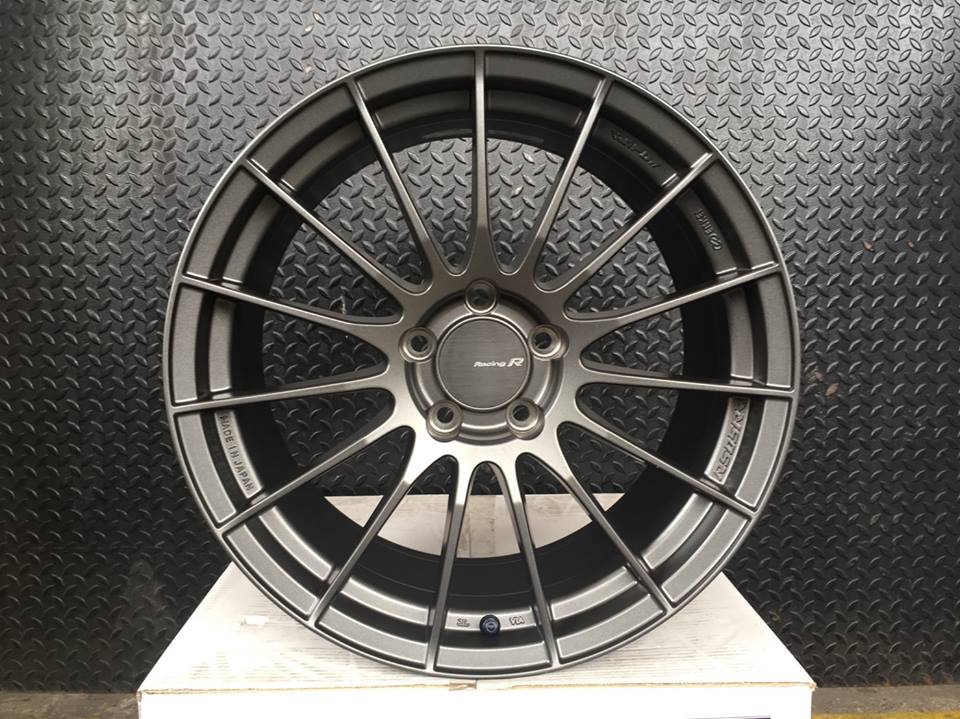 ล้อแท้ ENKEI RS05RR ขอบ18