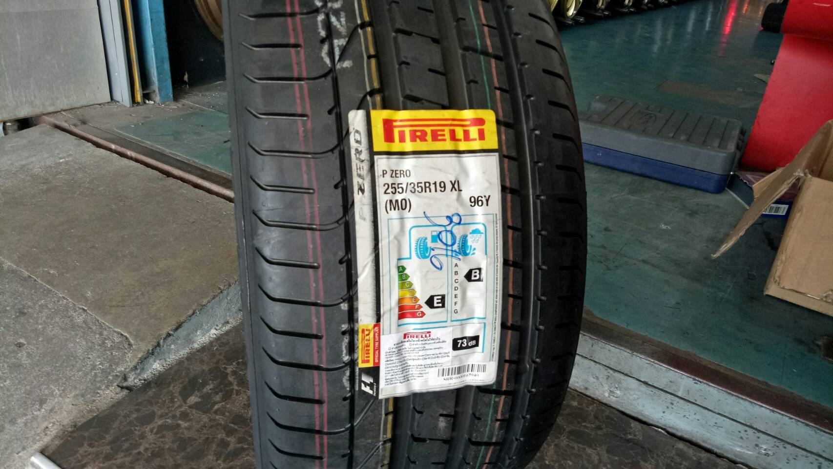 PIRELLI PZERO 255/35-19 เส้น 9500 ปกติ 14500 ลดราคา