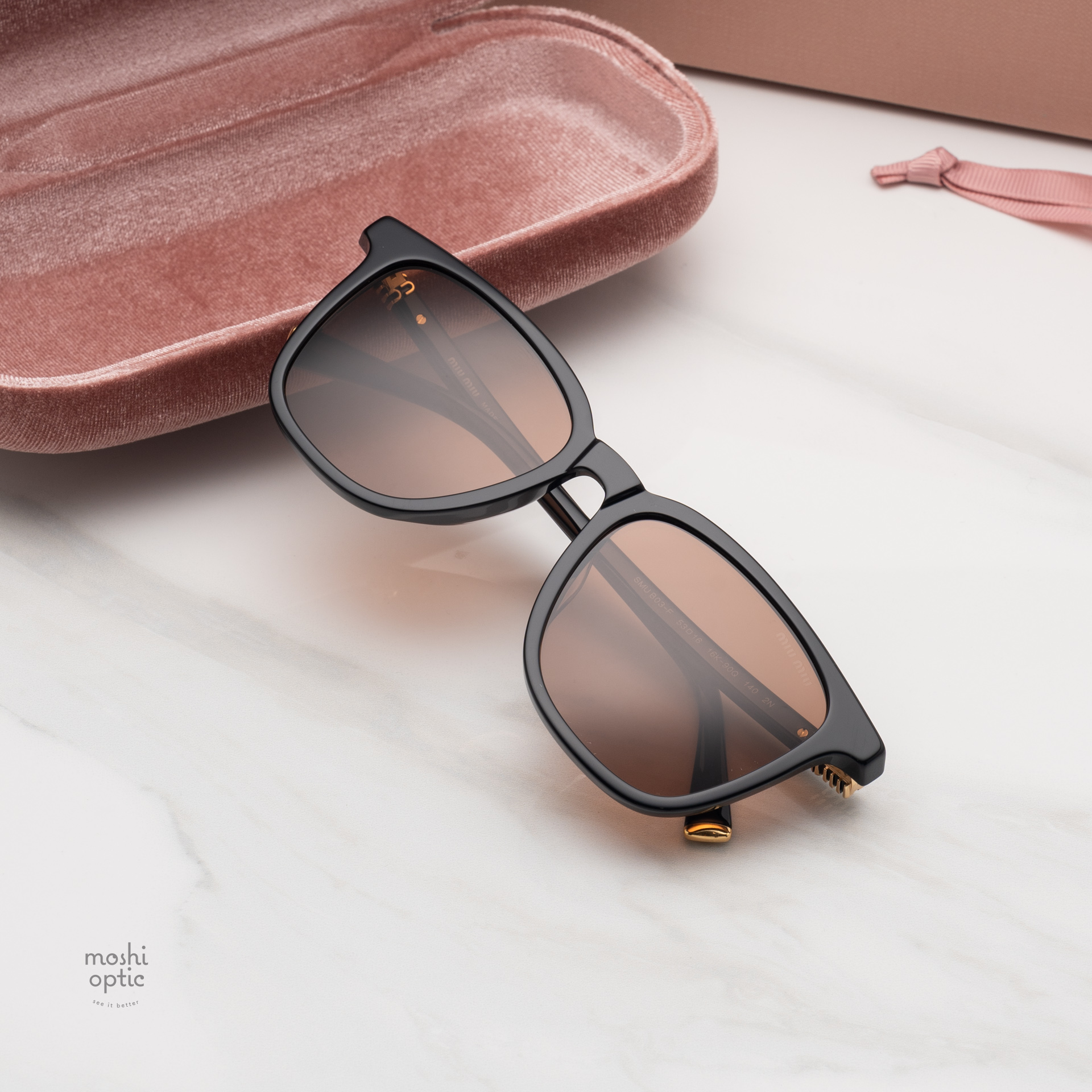 แว่นกันแดด Miu Miu MUB03SF 16K90Q