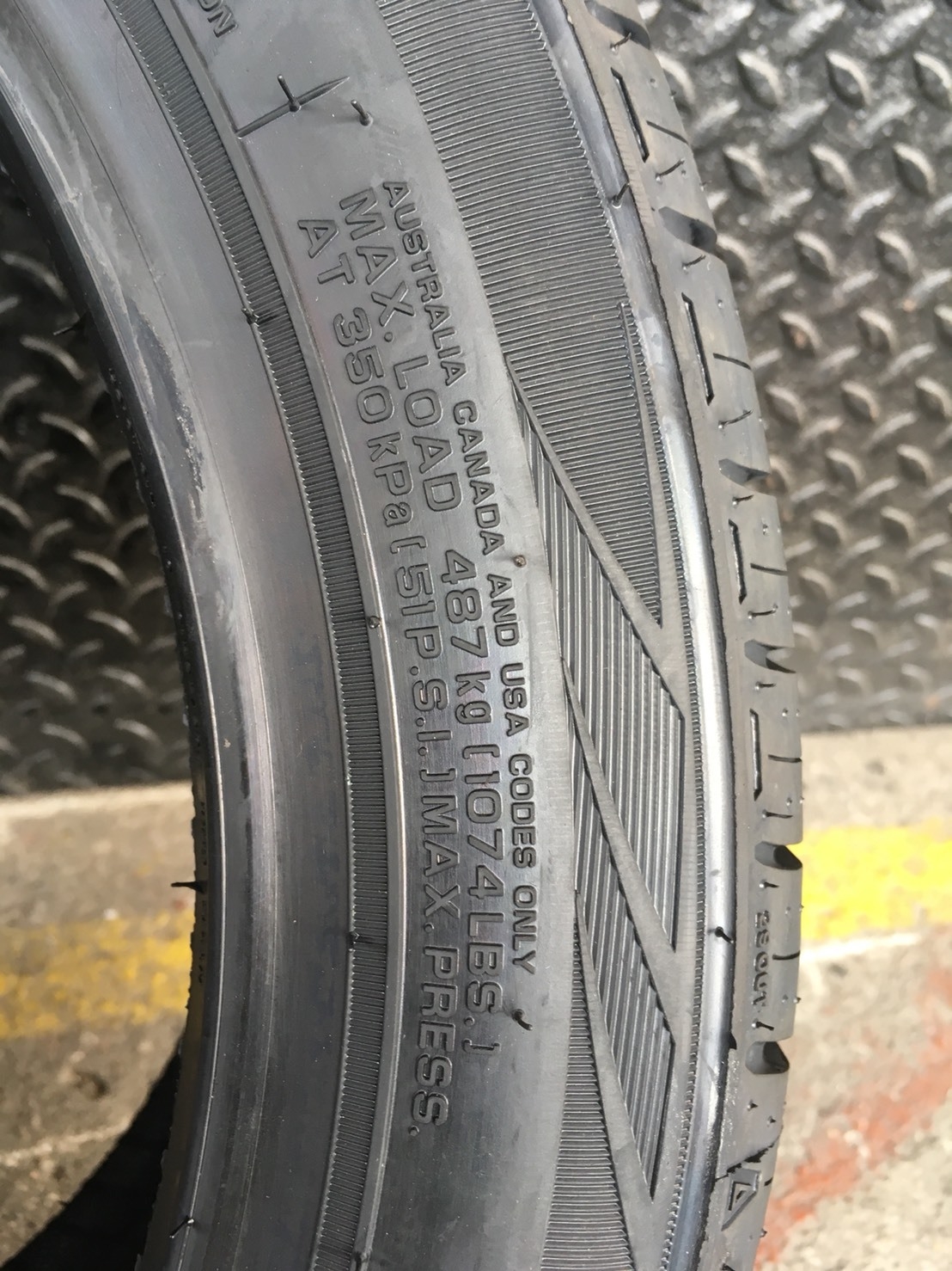 NEXEN NPRIZ SH9I 205-45-16 เส้น 4500 ซื้อ2แถม2 จ่าย 9000 ได้ 4เส้น ปี18