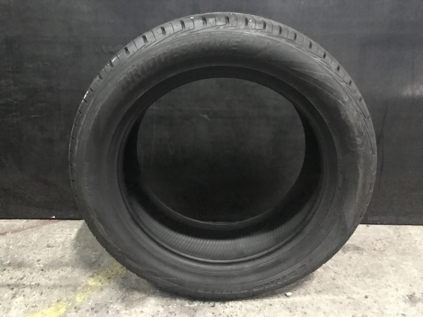 BRIDGESTONE TECHNO SPORTS 225-55-17 เส้น 3800 ปกติ 5500