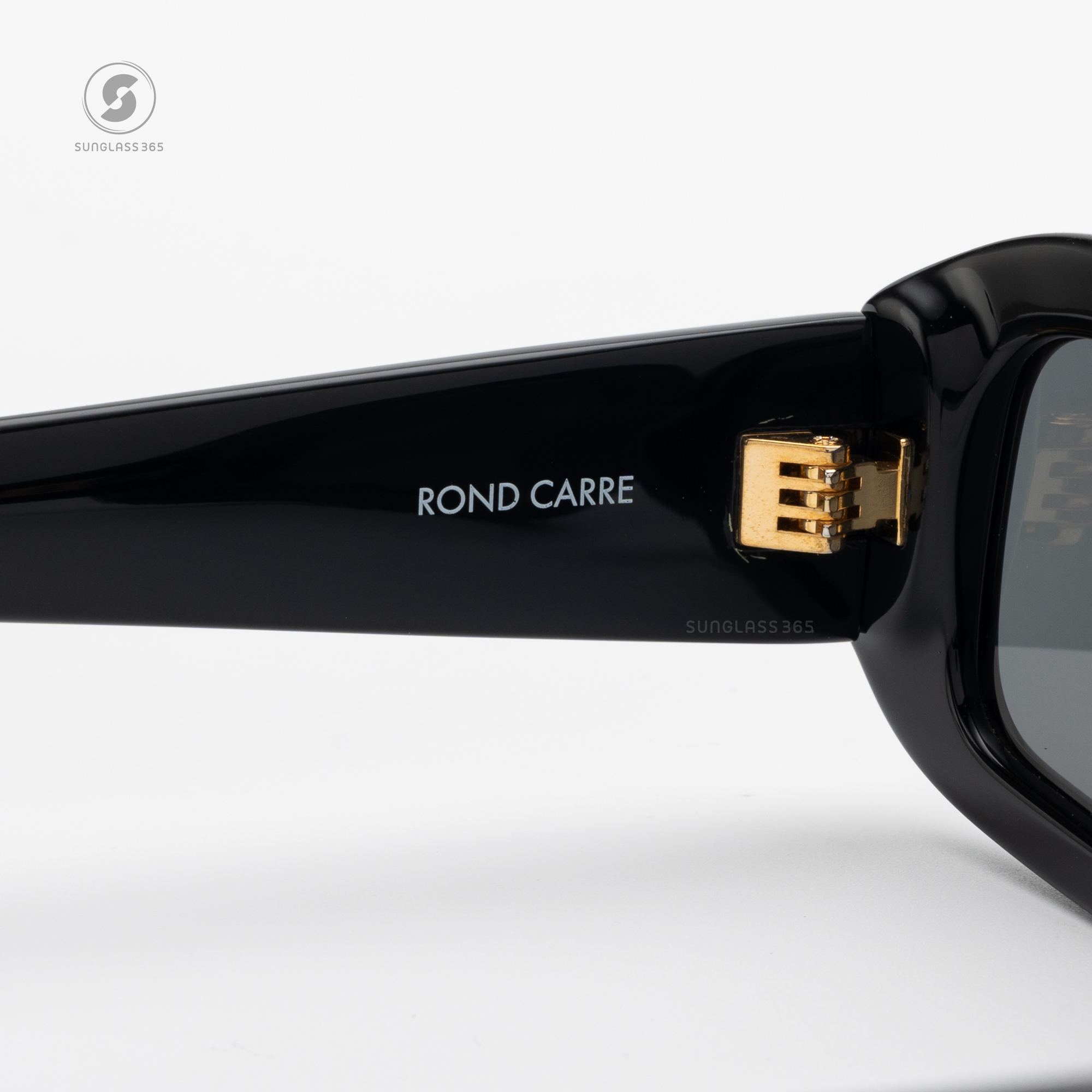 แว่นกันแดด JACQUEMUS ROUND CARRE JAC11 C1