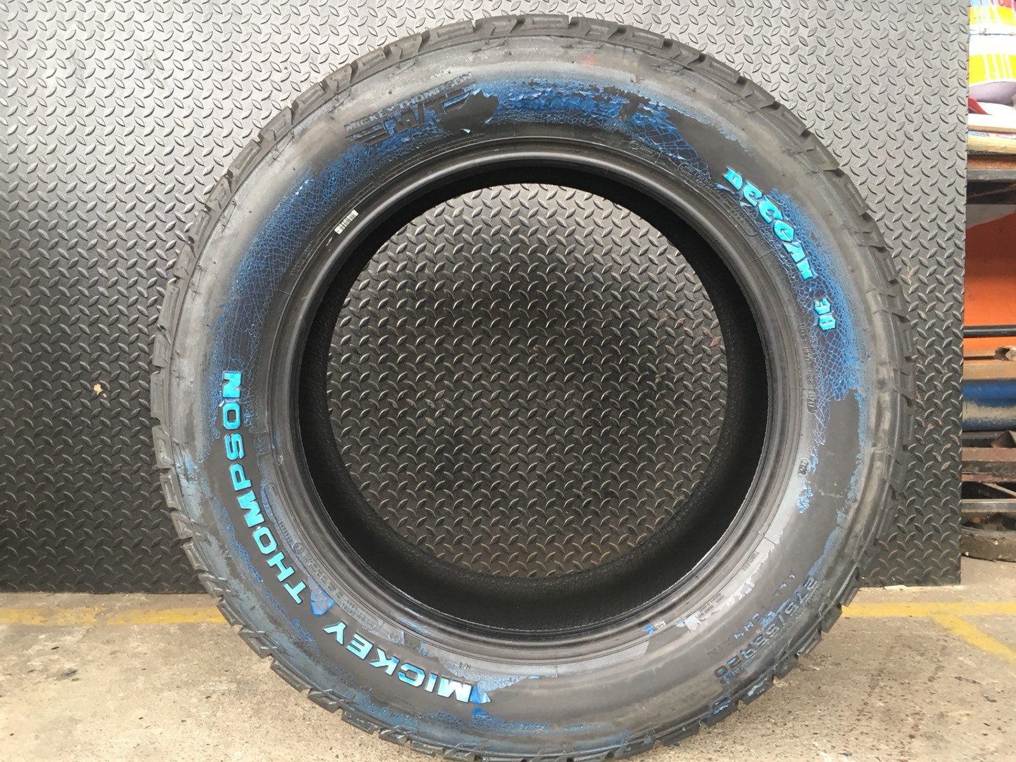 MICKEY THOMPSON DEEGAN 38 AT 265/70R17