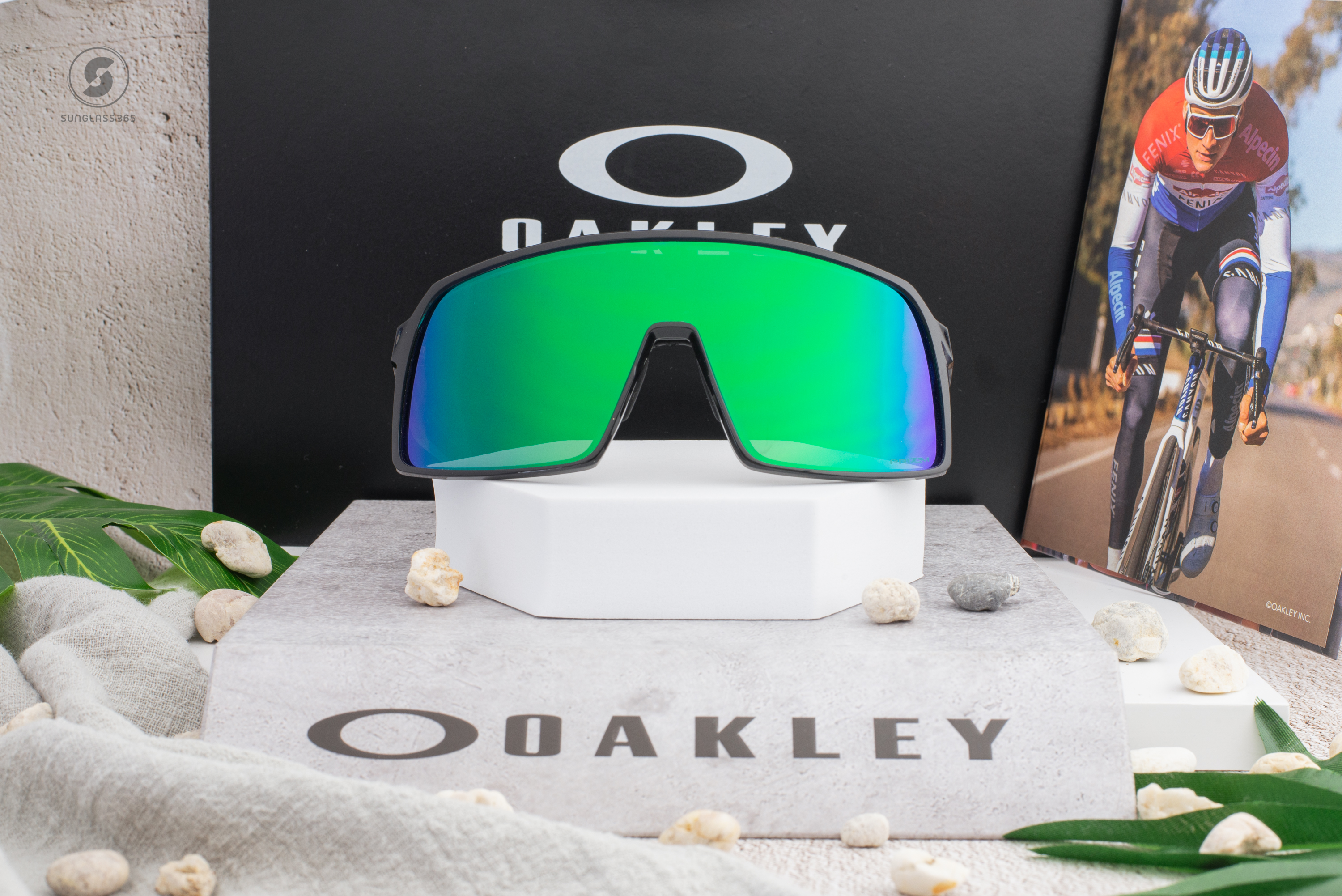 OAKLEY OO9406A-17 Sutro(A) Black Ink Prizm Jade