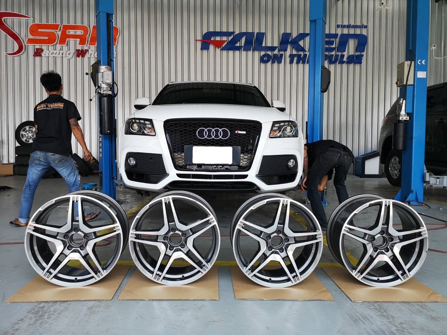 ล้อแม็กซ์ขอบ19 กว้าง8.5 PCD5x112 offset+35