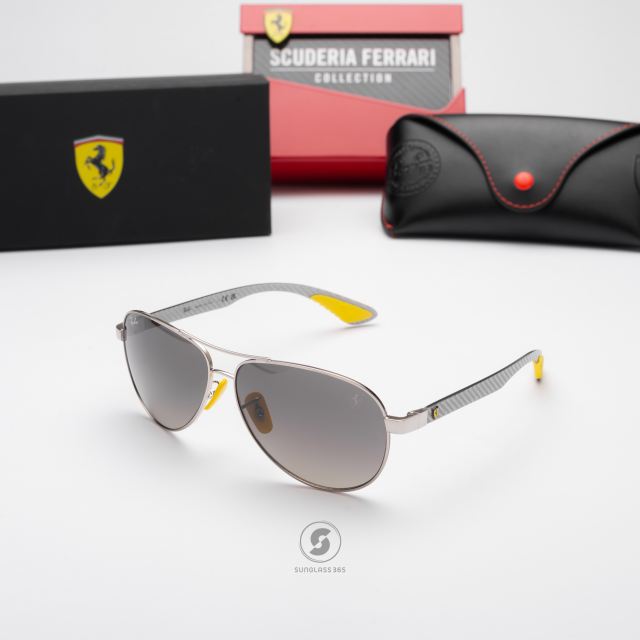 Ray-Ban RB8331M F08311 Ferrari Collection Silver Gradient