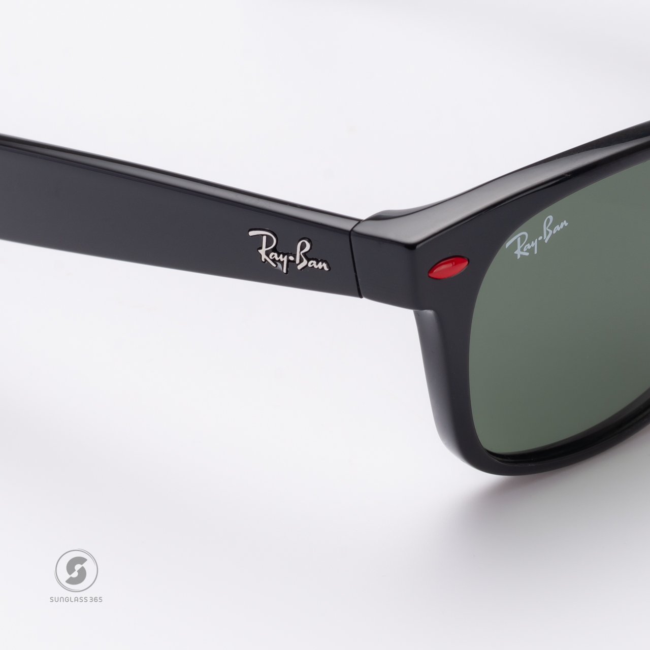 Ray-Ban RB2132M F60131 Ferrari Collection Green