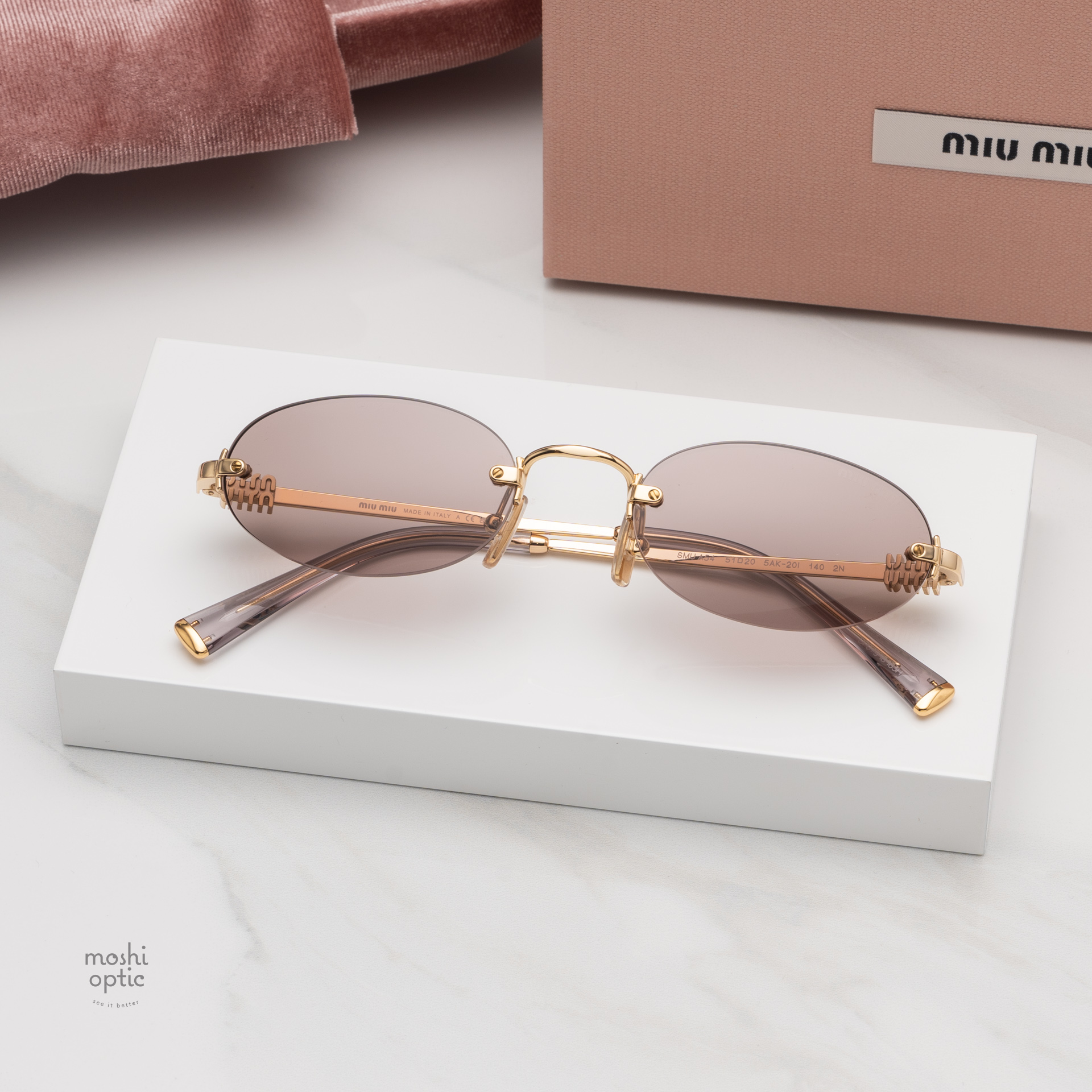 แว่นกันแดด Miu Miu MUA54S 5AK20I