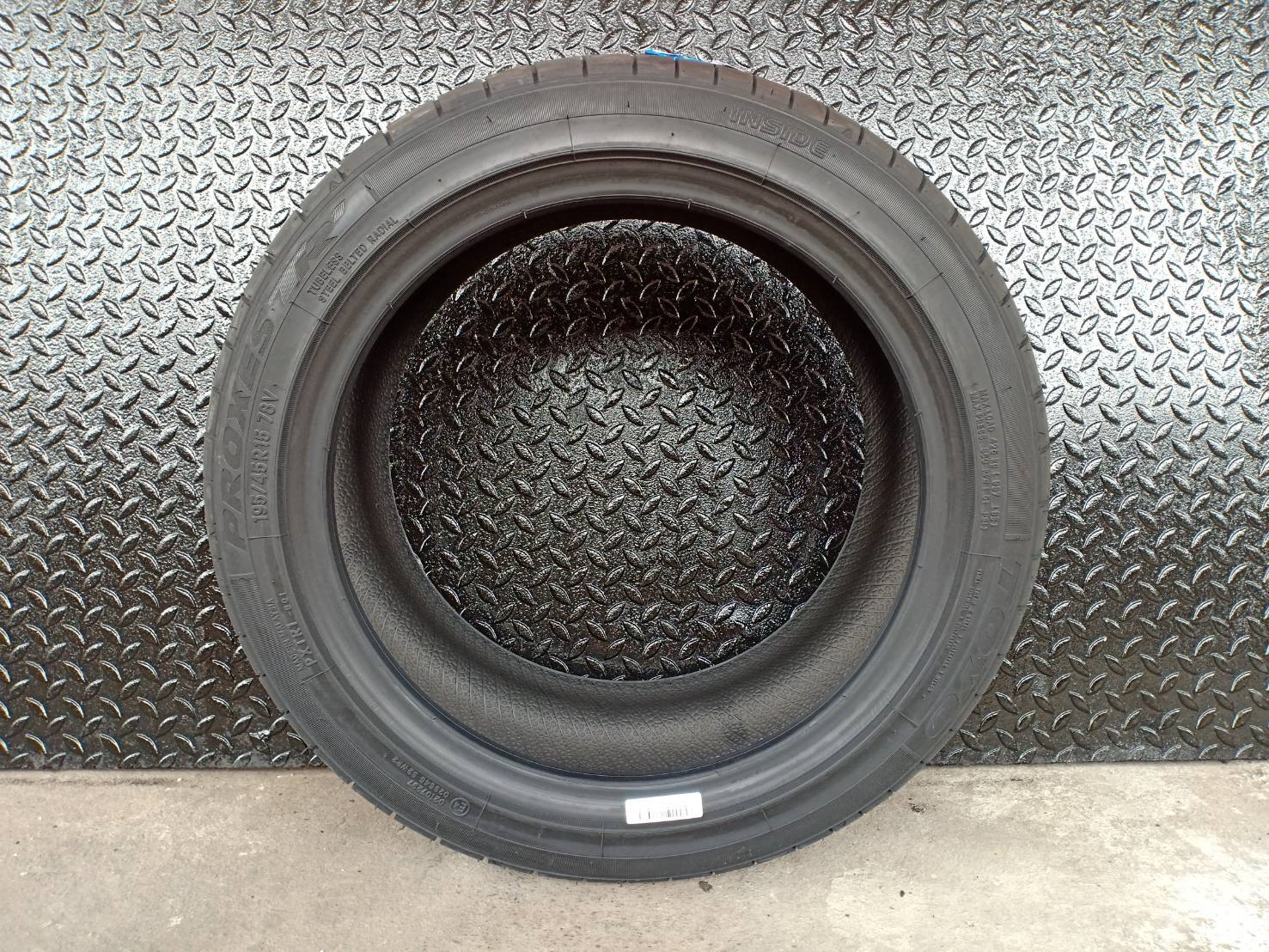 TOYO 195/45R15 PROXES TR1 ราคาส่ง