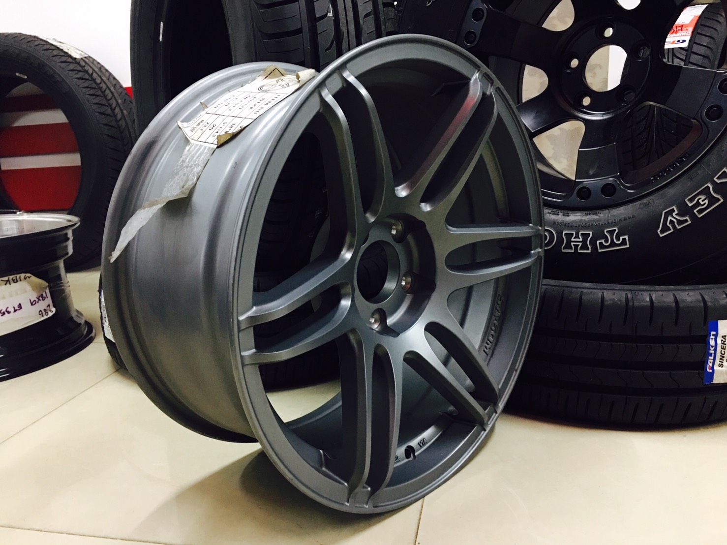 ล้อใหม่ทุกลายขอบ18 ชุด 9800 ปกติ 24000 บาท จำนวนจำกัด คลิ๊กชมเลย