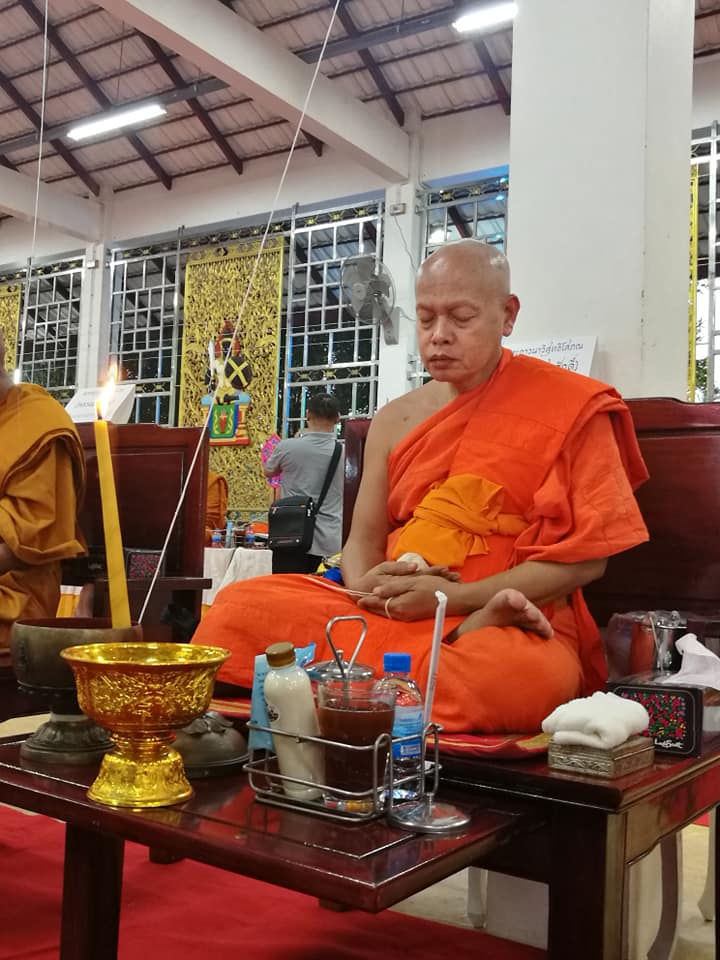 ท้าวเวสฯ รุ่นคหบดีเมืองพร้าว วัดดงมะไฟ เชียงใหม่