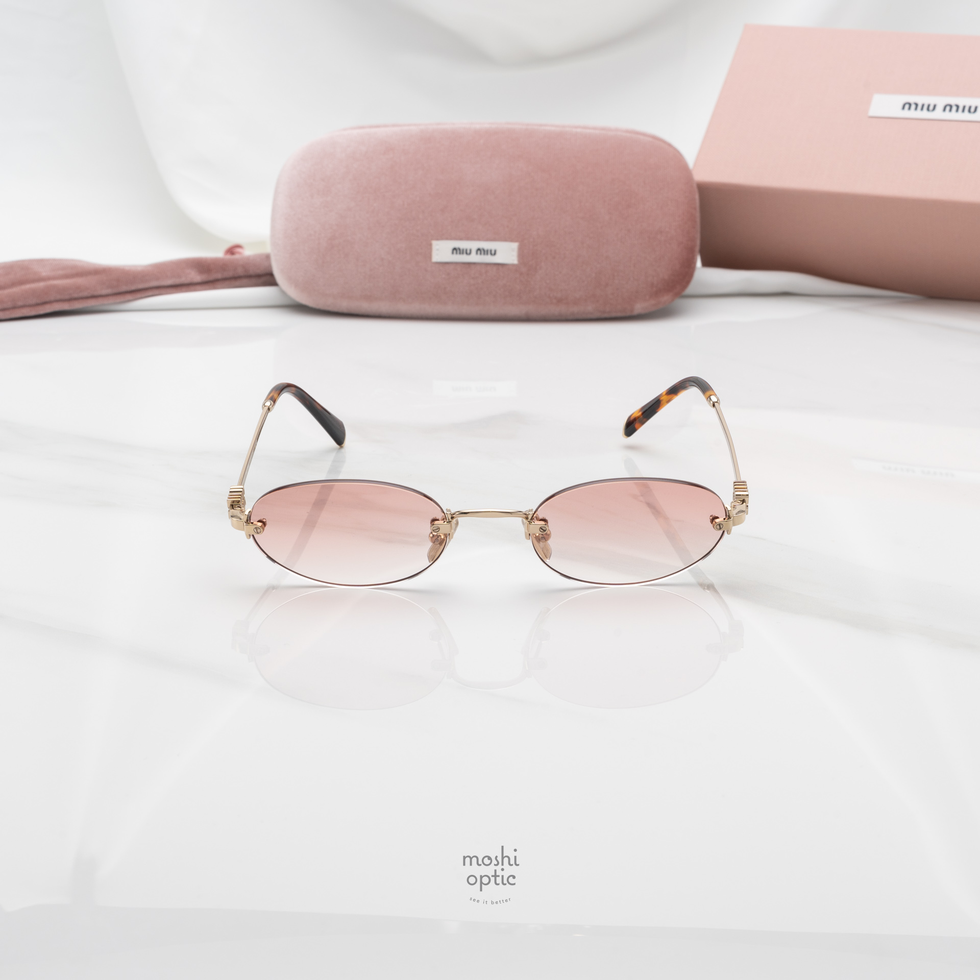 แว่นกันแดด Miu Miu MUA54S ZVN70O