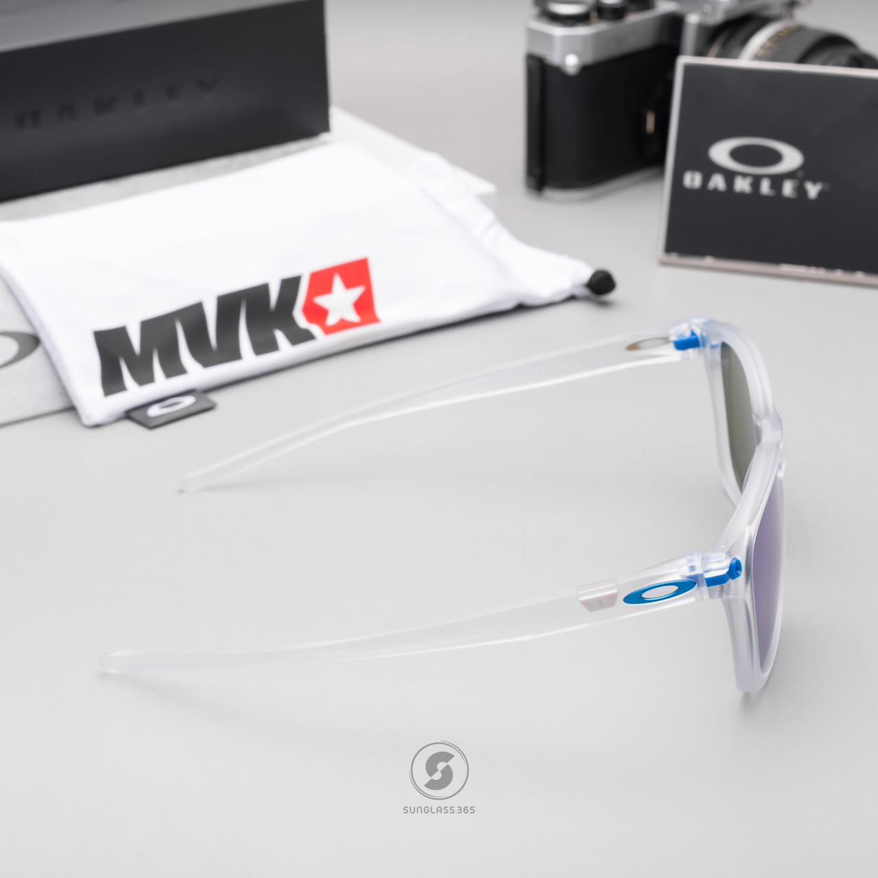 OAKLEY Ojector OO9018-11 MotoGP Prizm Sapphire MVK