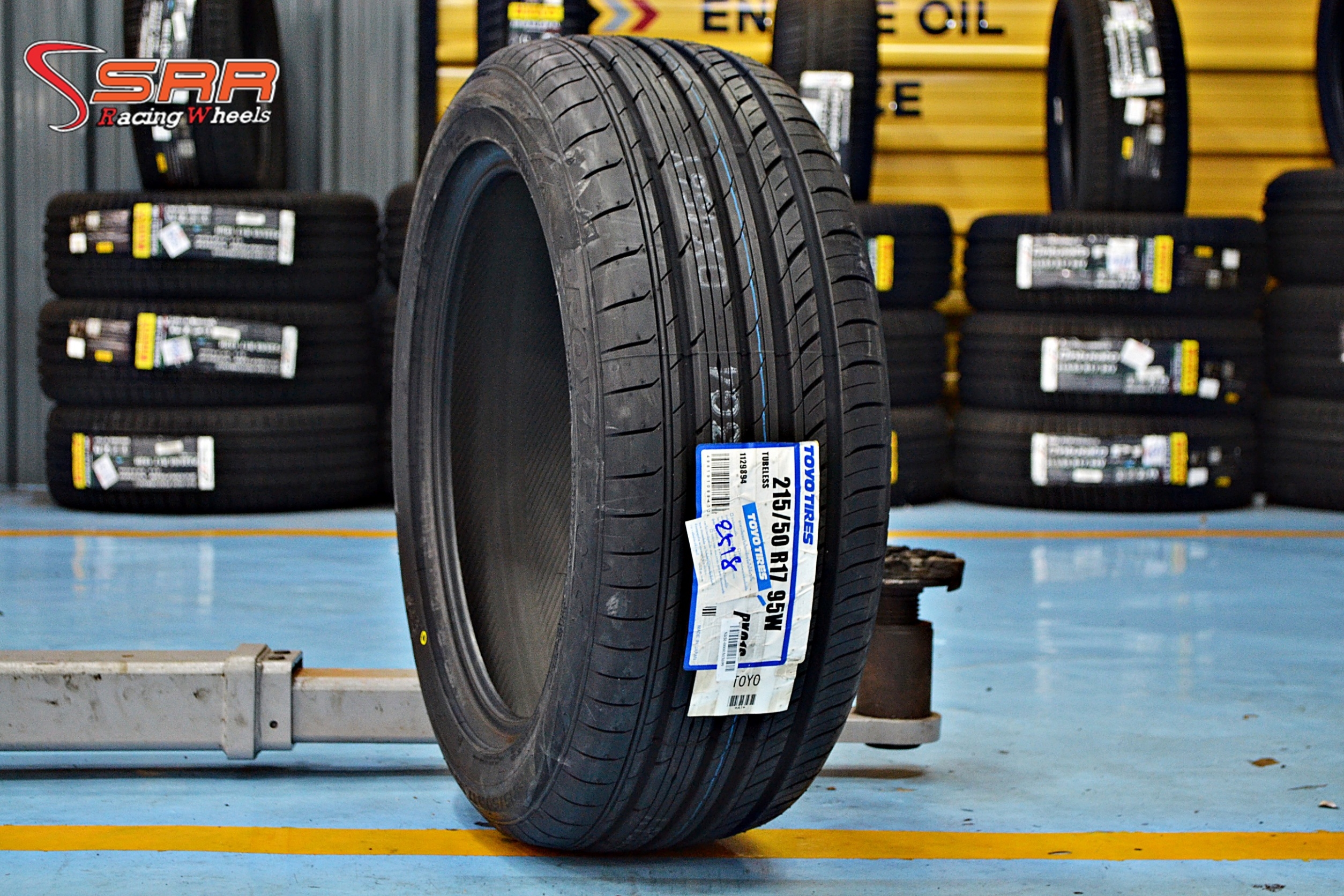 ยางใหม่ TOYO C1S 215/50-17 ราคาพิเศษ