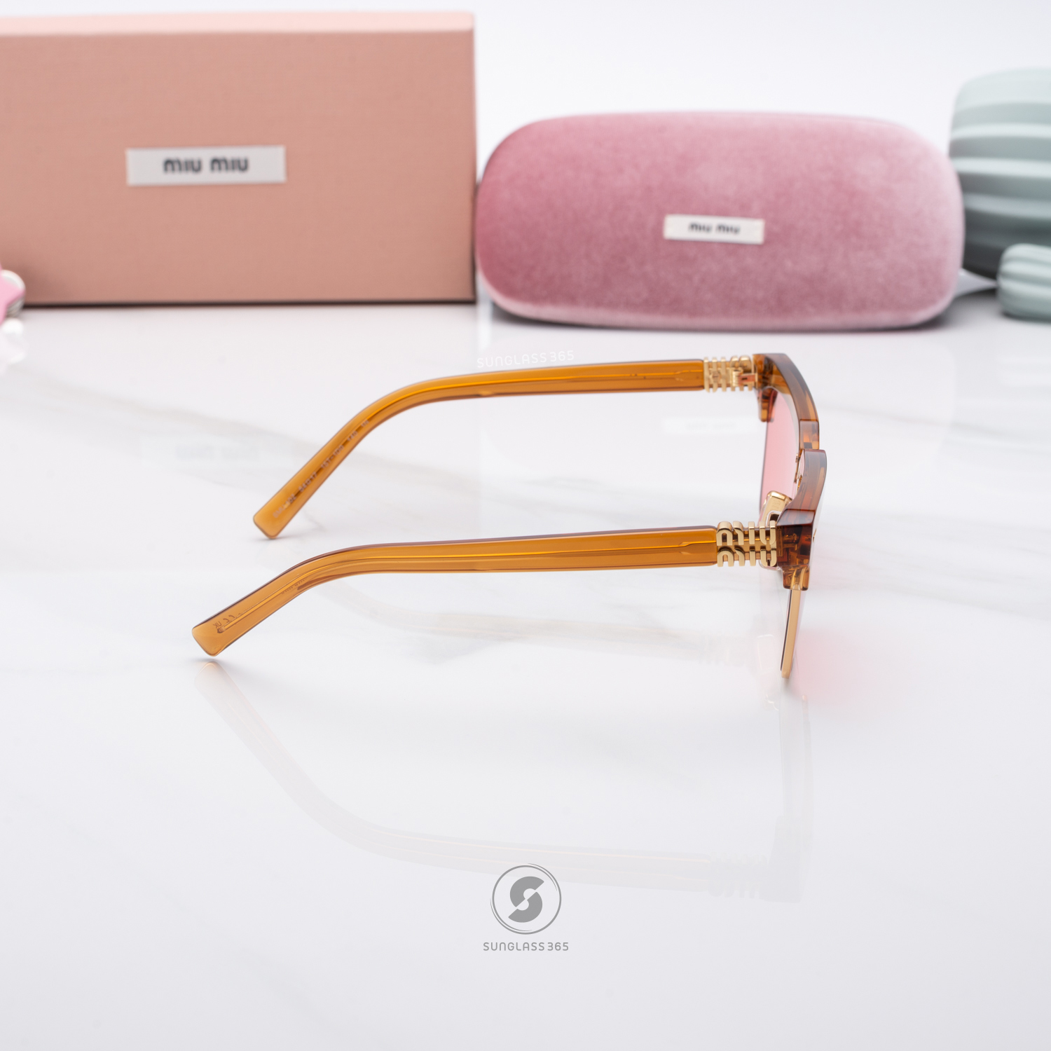 แว่นกันแดด Miu Miu Glimpse MU10ZS 15T1D0