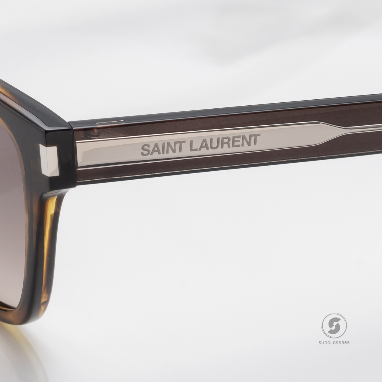แว่นกันแดด YVES SAINT LAURENT SL619 005
