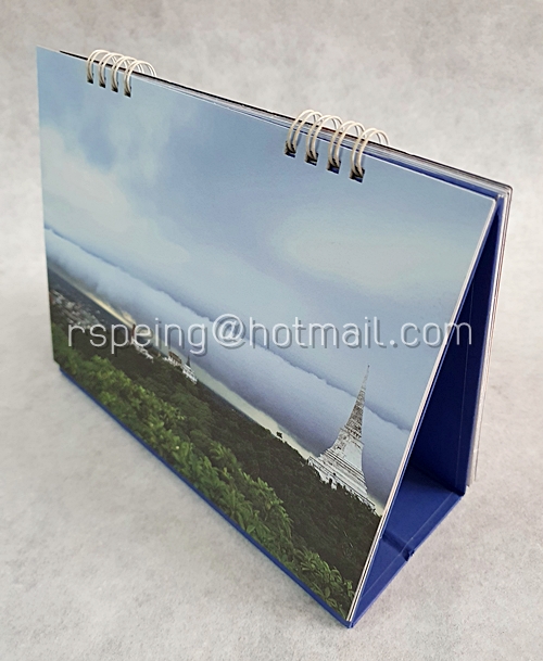 ปฏิทินตั้งโต๊ะ วิริยะประกันภัย 2555 (2012) มวลเมฆในเมืองไทย