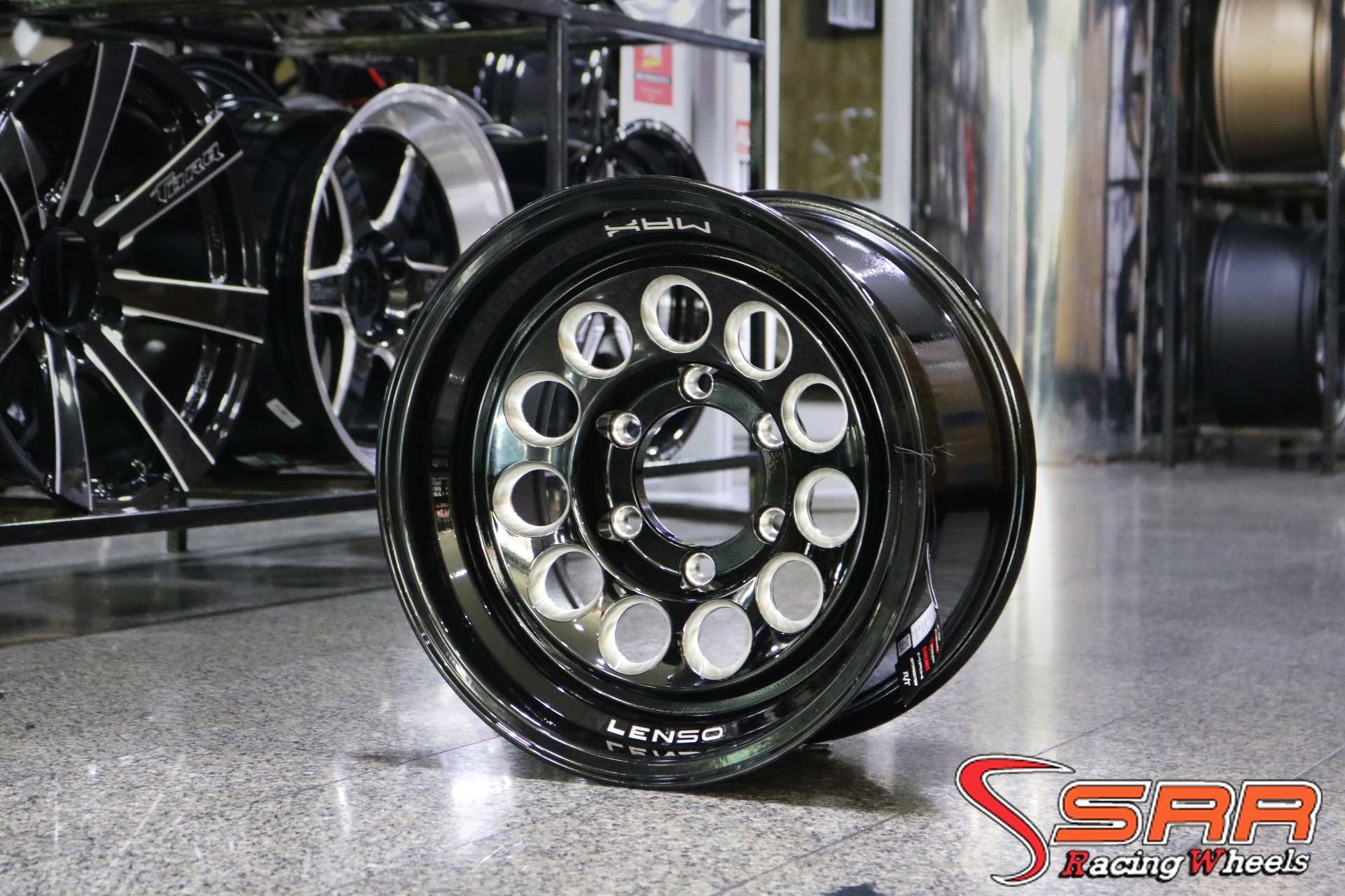 LENSO MAX-8 ขอบ16 ล้อแท้ กว้าง8.5 PCD6X139.7 offset+00