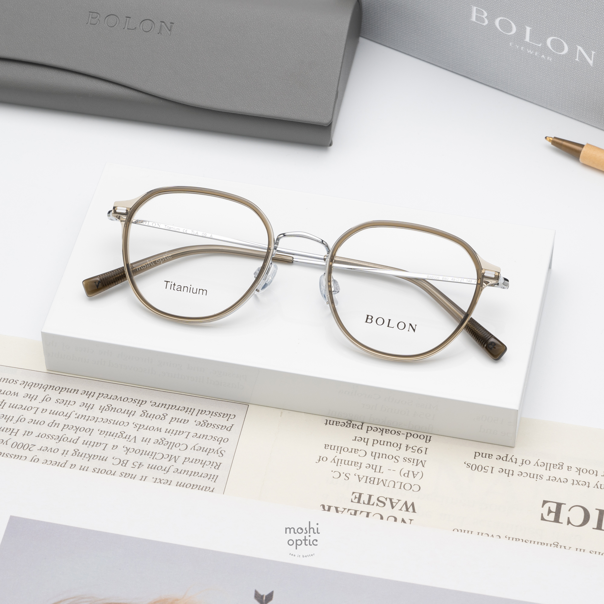 แว่นสายตา BOLON รุ่น BA6006 B80 Transparent Olive