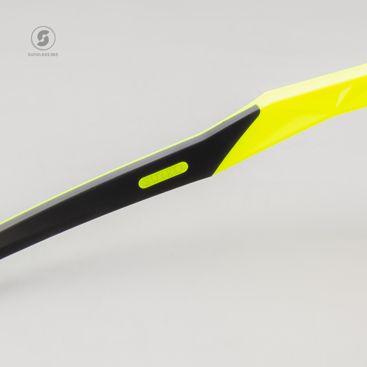 OAKLEY OO9465-08 Sutro Lite Sweep Orange Prizm Trail Torch