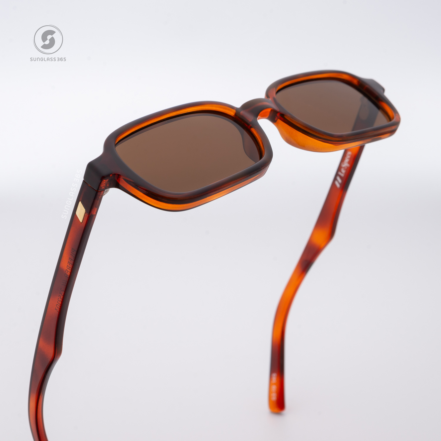 แว่นกันแดด Le Specs LSP2352103 PILFERER Toffee Tort