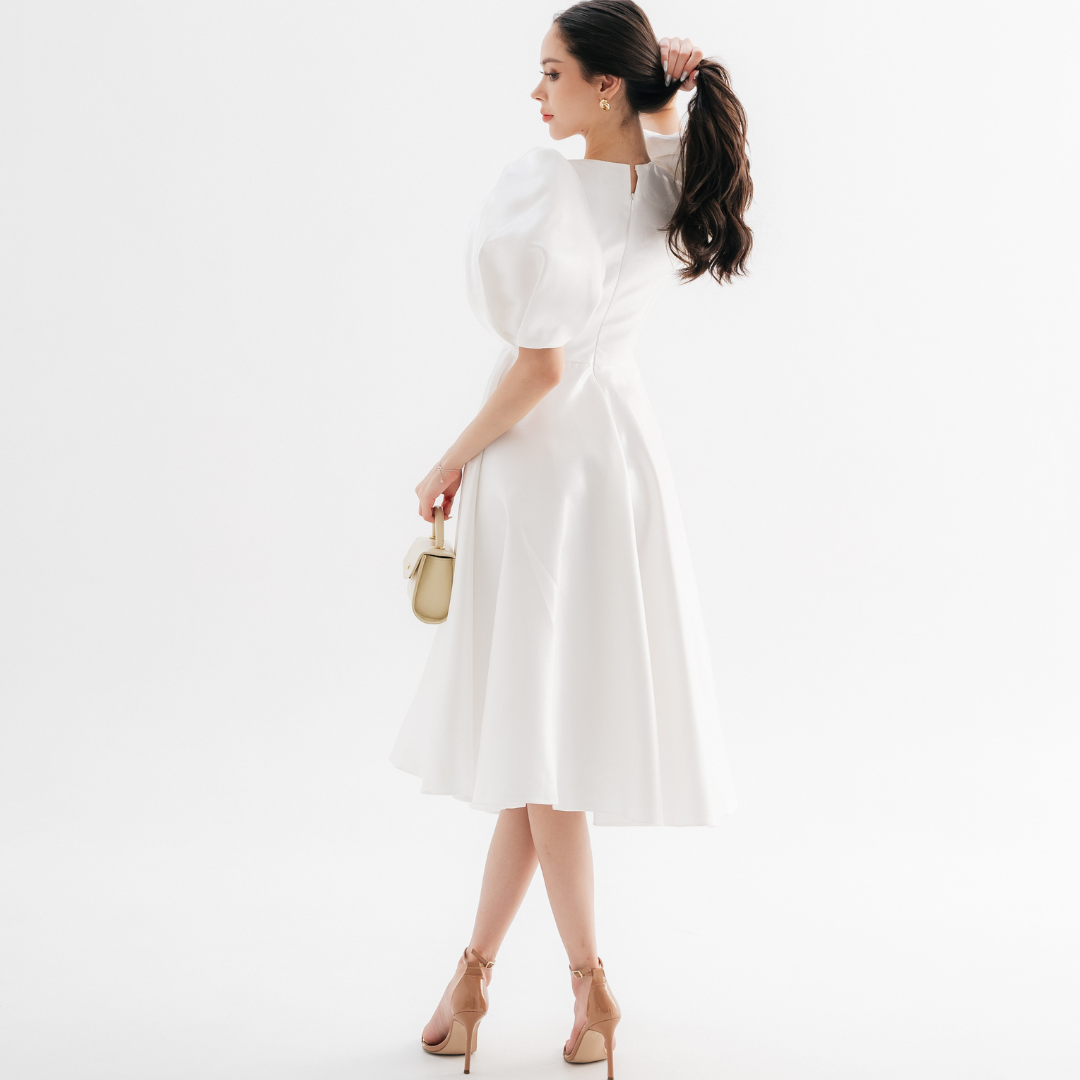 Lism D-111 The Duchess Flair Dress เดรสแขนพองทรงเจ้าหญิง