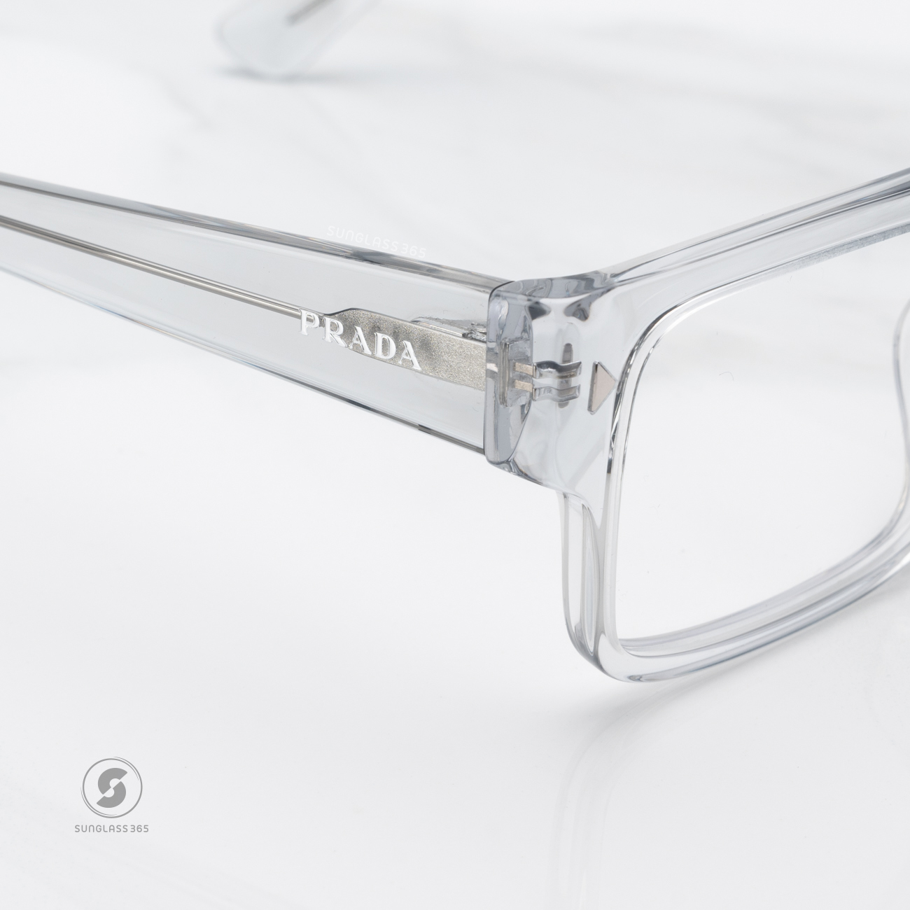 แว่นสายตา PRADA PRA01VF 17P1O1
